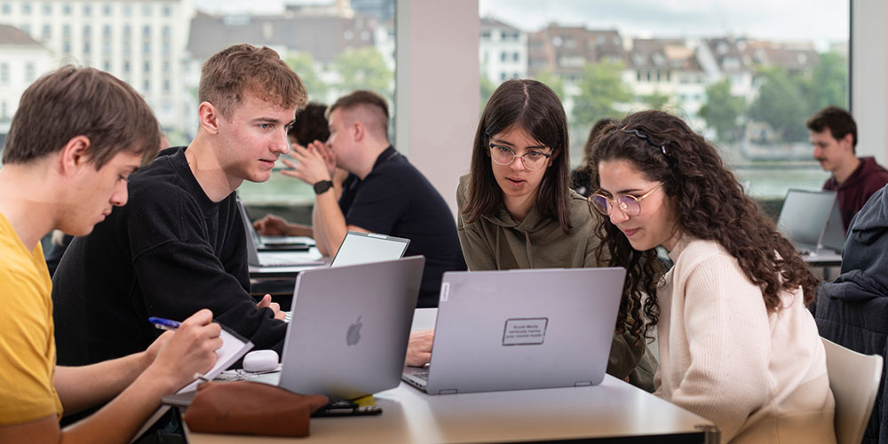 Beliebte Studiengänge und steigende Einschreibungen: Universität Basel startet ins Herbstsemester 2024