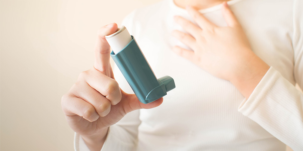 Signs of developing asthma are evident in the first year of life